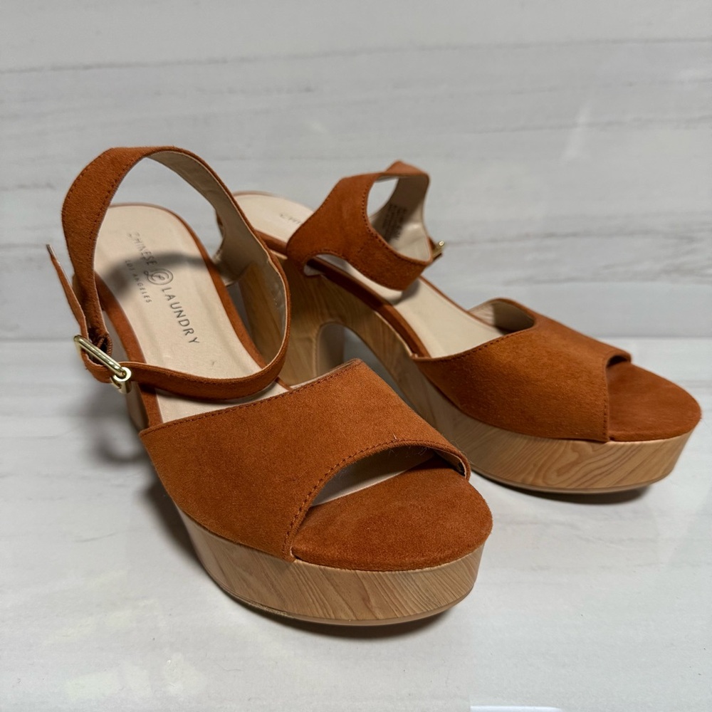 Chinese Laundry Theresa Platform Chunky Sttap Sandals 9.5